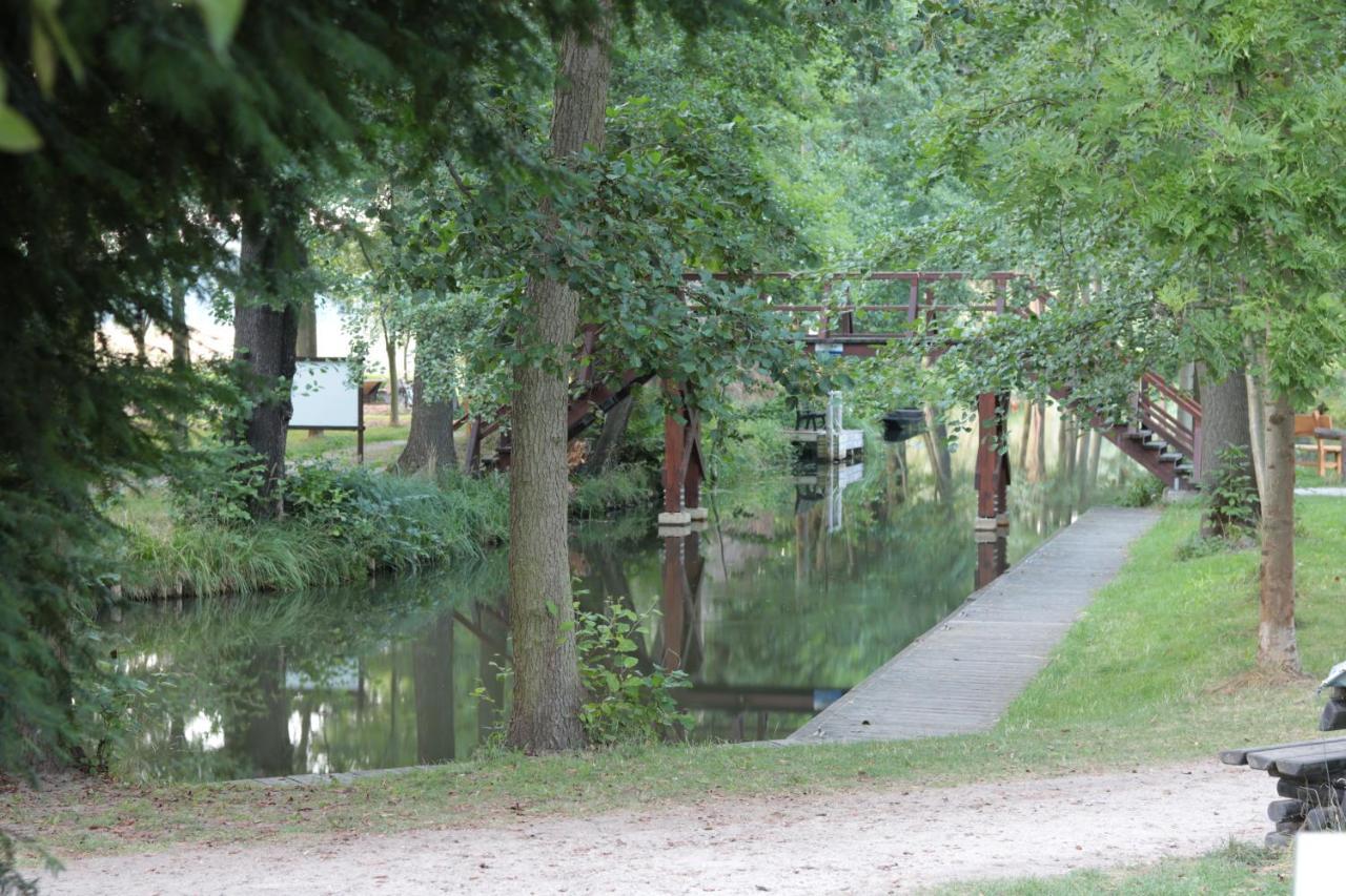 Radduscher Hafen Vetschau Buitenkant foto