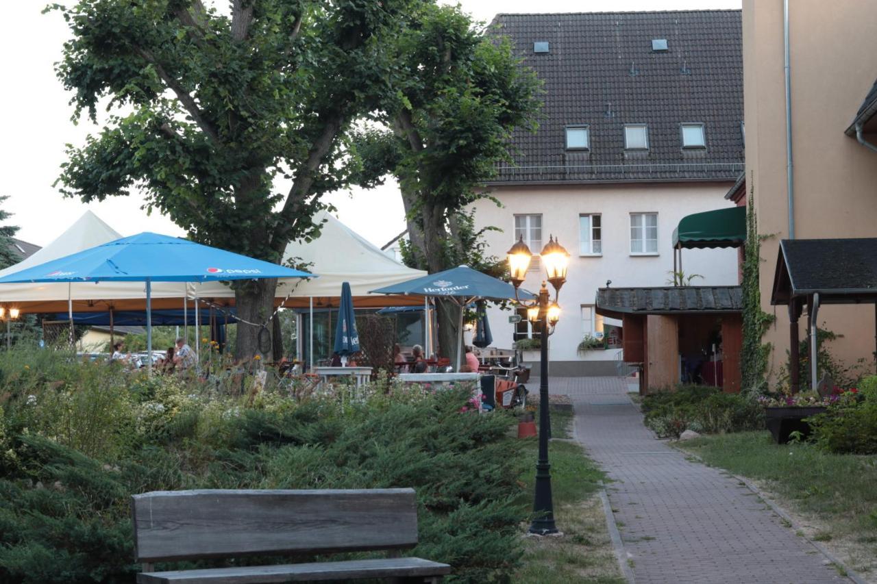 Radduscher Hafen Vetschau Buitenkant foto