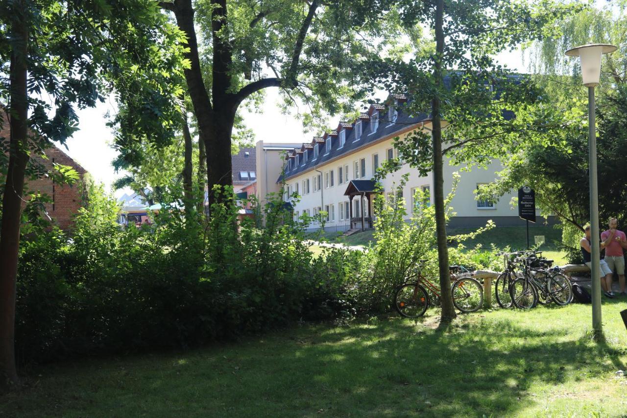 Radduscher Hafen Vetschau Buitenkant foto