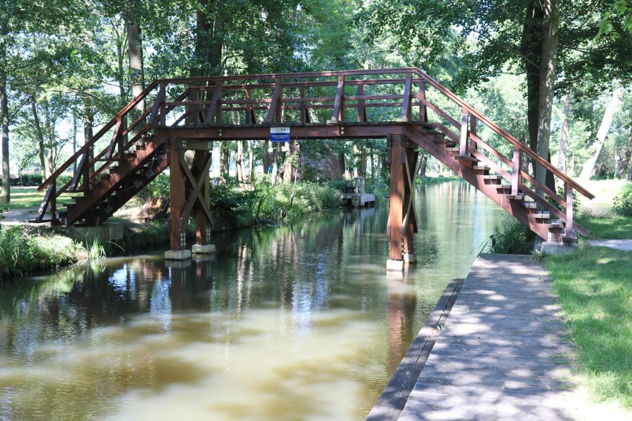 Radduscher Hafen Vetschau Buitenkant foto